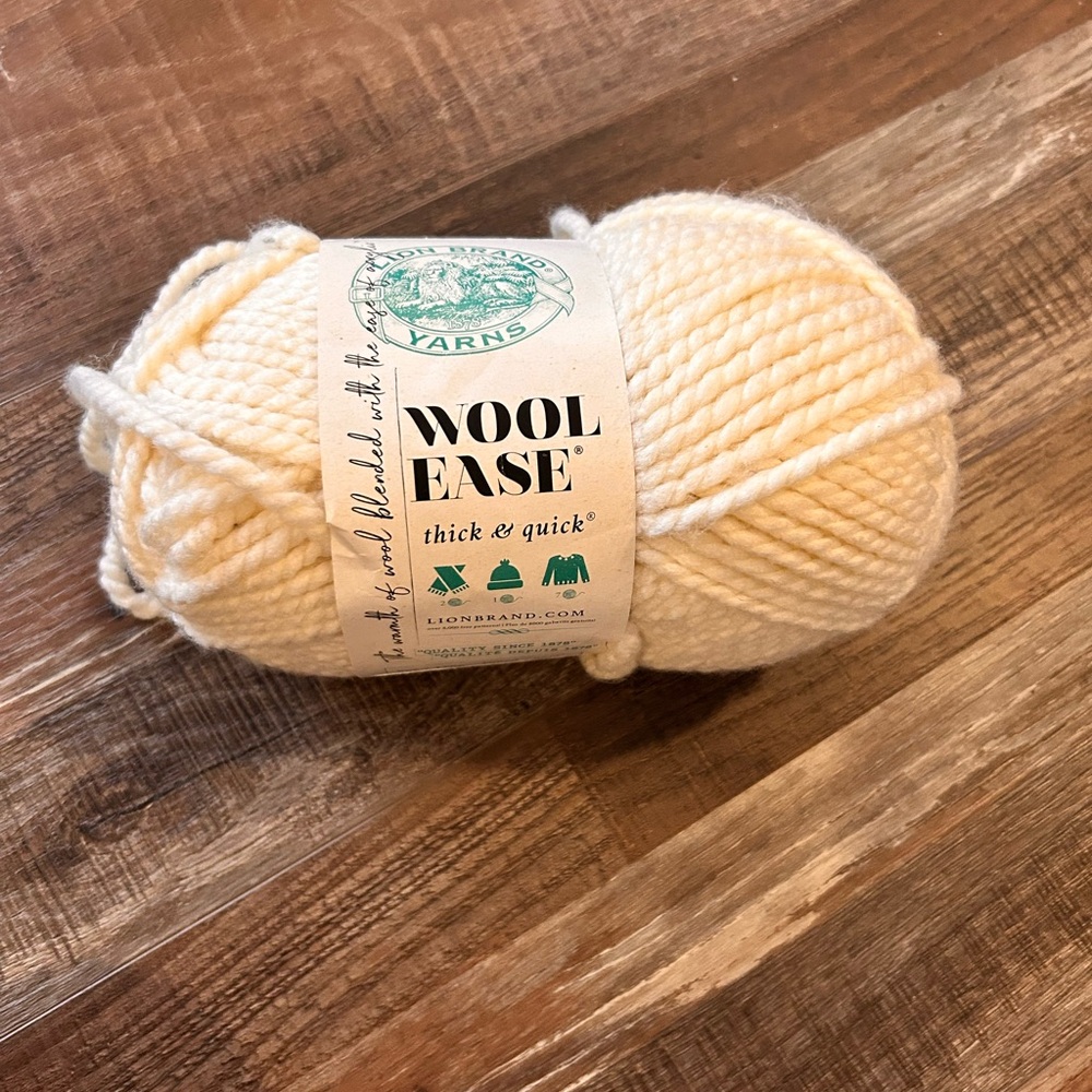 Lion Brand, "Wool-Ease Thick & Quick Fisherman, Acrylic/Wool Yarn HG102